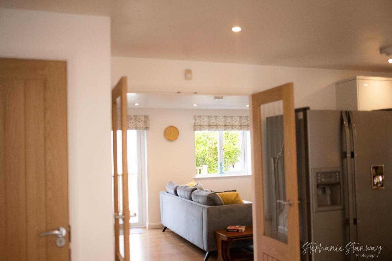 St Ives The Lookout, Modern Home From Home, Sleeps 5, With Private Parking & Outside Terrace מראה חיצוני תמונה